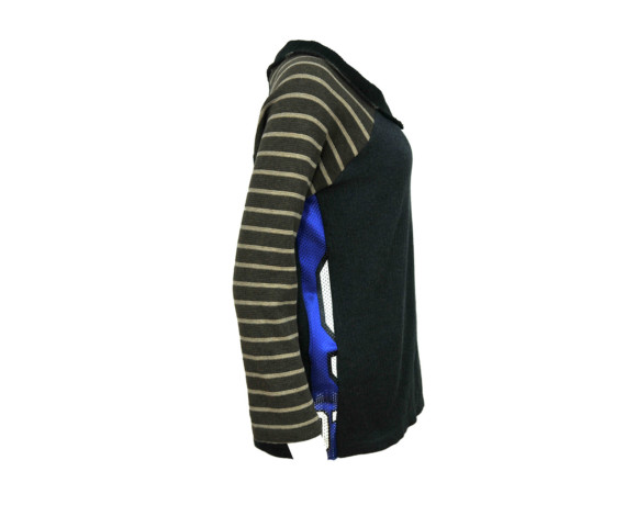 Brown striped sleeve soft raglan sweater with mesh side panels. Size large.